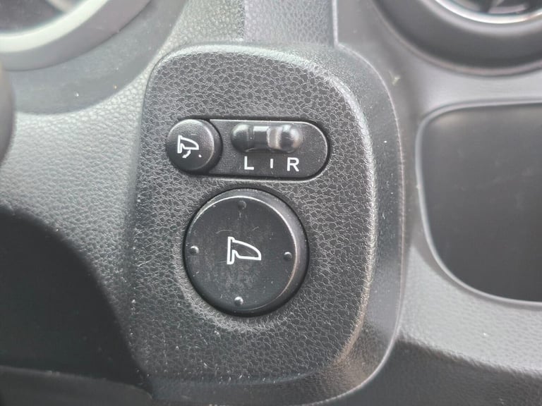 2014 Honda Jazz 1.4 i-VTEC Si Hatchback 5dr Petrol Manual Euro 5 (99 ps) Hatchback Petrol Manual