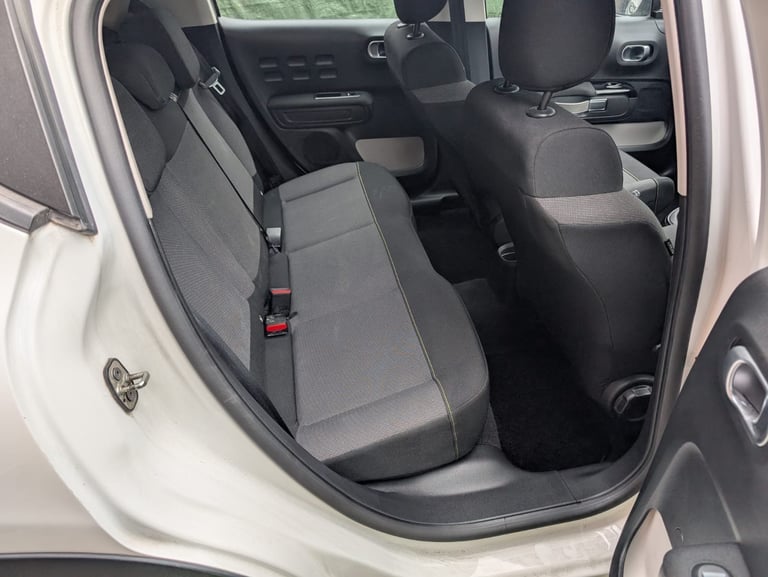 Citroen, C3, Hatchback, 2021, Manual, 1199 (cc), 5 doors