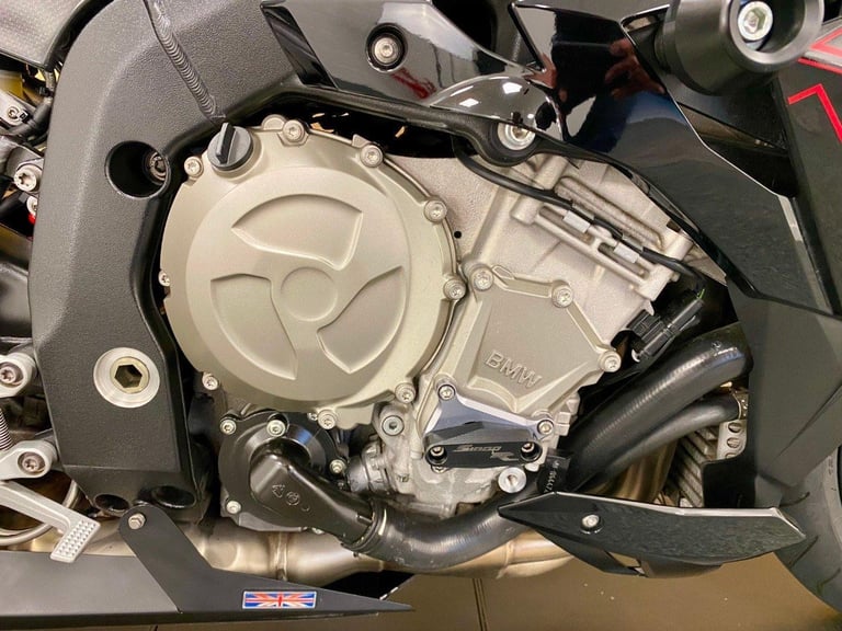 SUPERB 2016 BMW S1000R SPORT, ONLY 7173 MILES AND ONE OWNER, GREAT SPEC!