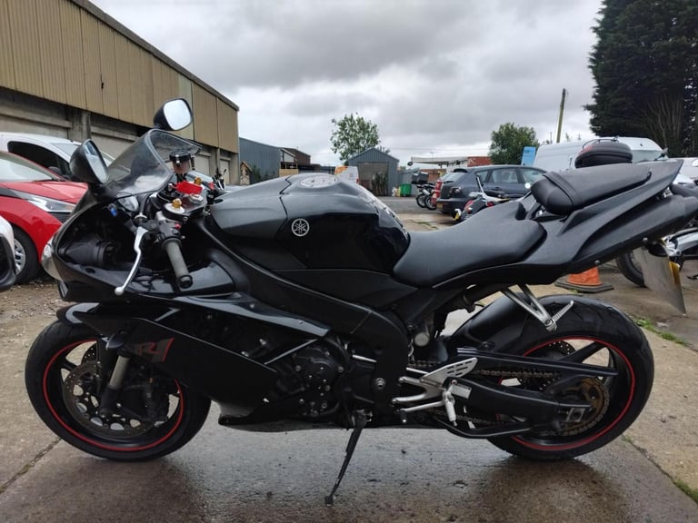 2007 56 YAMAHA YZF R1 07 4C8 SUPERBIKE 1000 BLACK NEW MOT HPI CLEAR YZFR1