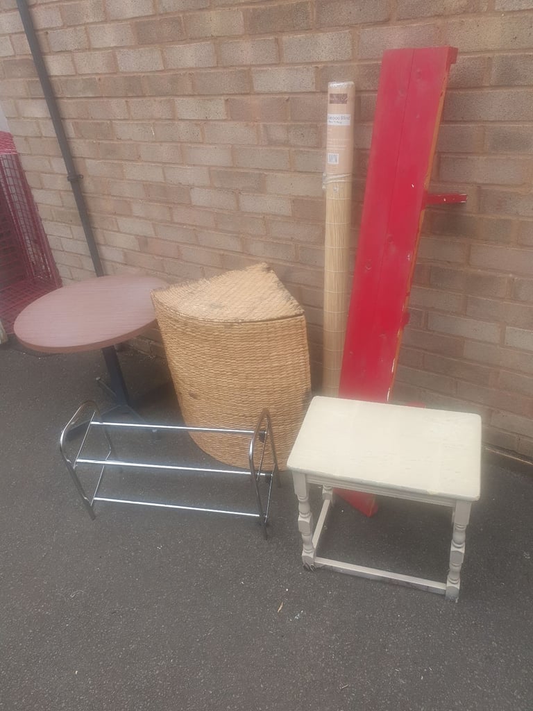 image for BN 4ft x 6ft Bamboo Blind , Metal Table, Side Table, Washing Basket, Wooden Shelf & Chrome Rack .