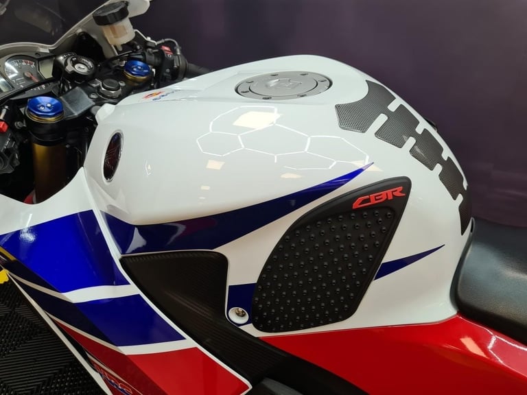 Honda CBR 600 RR 2016 Excellent Condition Standard Bike