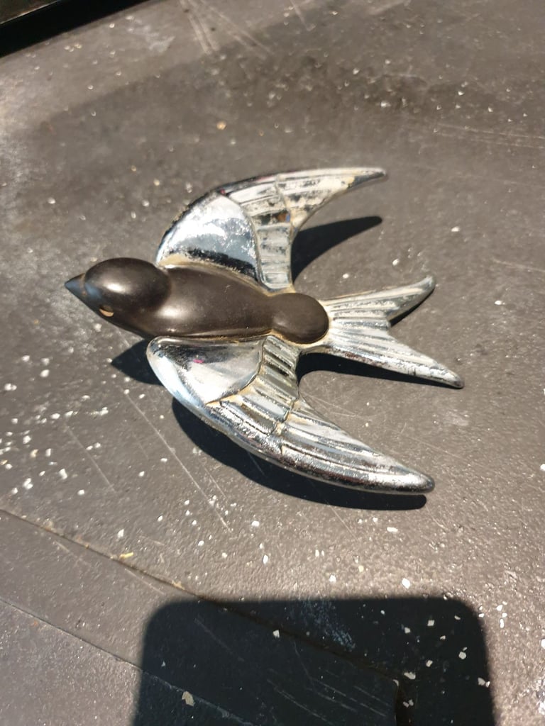 1950s mudguard emblem 