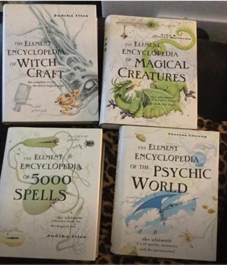 Large and very thick hardback books 