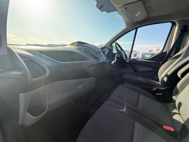 2016 Ford Transit Custom **BRAND NEW ENGINE JUST FITTED! PANEL VAN Diesel Manual