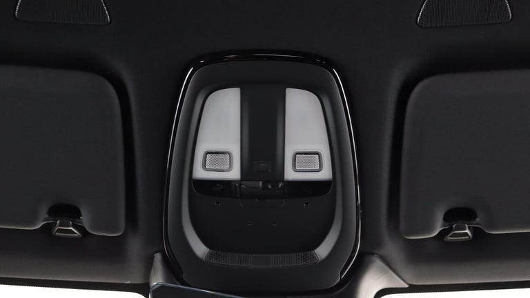  Volvo XC60 B5 (P) AWD Plus Black Edition (Harman Kardon Sound, 360 Camera, BLIS) Petrol/Electric...