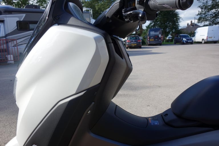 Yamaha NMAX 125 ABS Scooter Petrol CVT V-Belt Euro 5 (12 ps) AUTOMATIC 2023/73