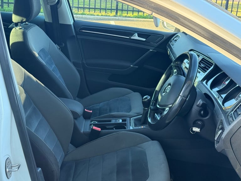 2015 Volkswagen Golf 2.0 TDI GT 5dr HATCHBACK Diesel Manual