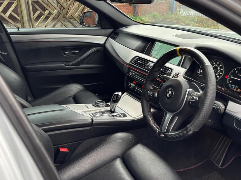 BMW 5 SERIES 2.0 520d M Sport Touring Auto Euro 6 (s/s) 5dr 2014