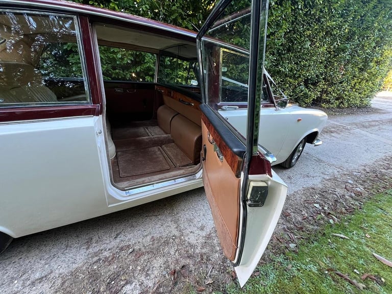 DAIMLER LIMOUSINE 4.2 1980