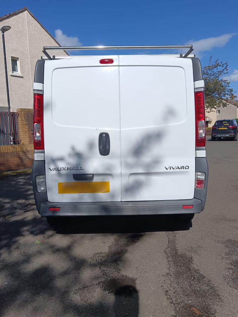 2013 Vauxhal Vivaro: Reluctant sale of my favourite van