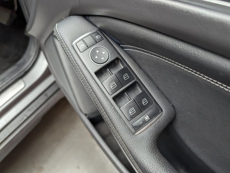 2019 Mercedes-Benz A-Class 1.6 GLA180 Urban Edition SUV 5dr Petrol 7G-DCT Euro 6 (s/s) (122 ps) -...