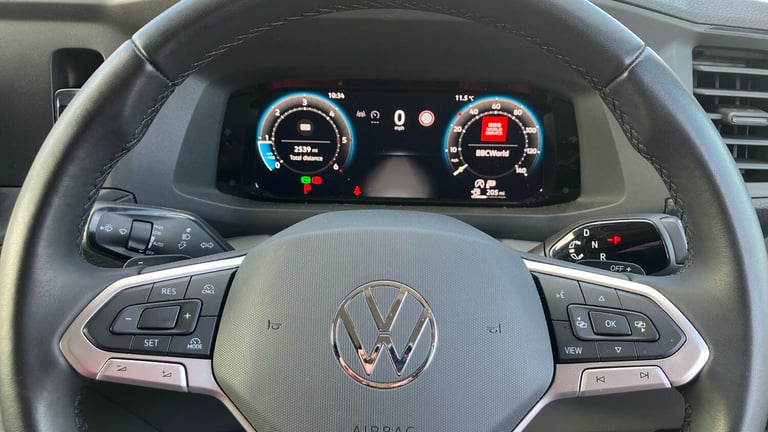 2025 Volkswagen Crafter Cr35 Mwb Diesel 2.0 TDI 177PS Commerce Plus High Roof Van Auto High Volum...