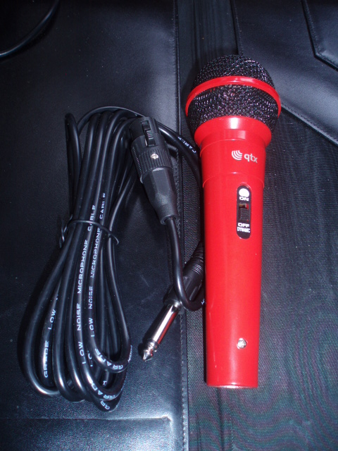 MICROPHONE - NEW WITH CABLE - ON/OFF SWITCH- RED -only £10
