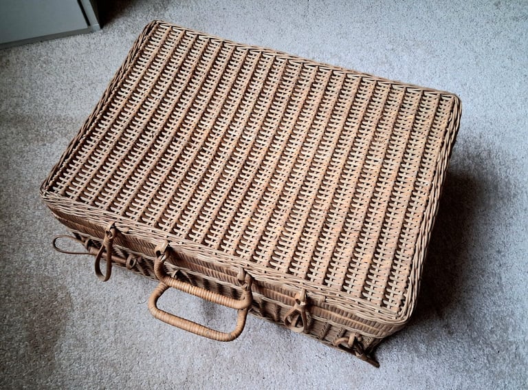 Traditional picnic hamper