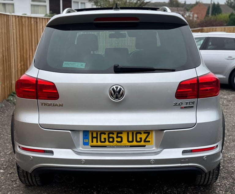 2016 Volkswagen Tiguan 2.0 TDi BlueMotion Tech R-Line Edition 150 5dr DSG ESTATE Diesel Automatic