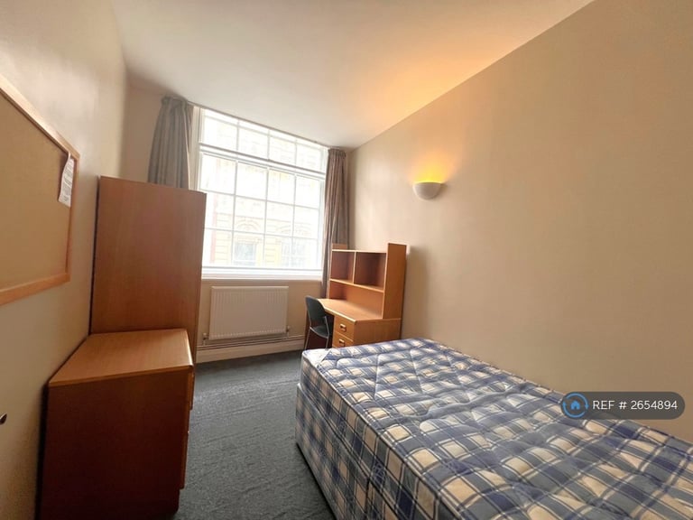 5 bedroom flat in St Nicholas Street, Bristol, BS1 (5 bed) (#2654894)