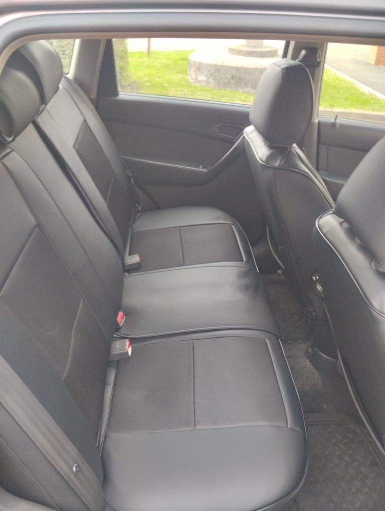 Chevrolet, AVEO, Hatchback, 2010, Manual, 1206 (cc), 5 doors