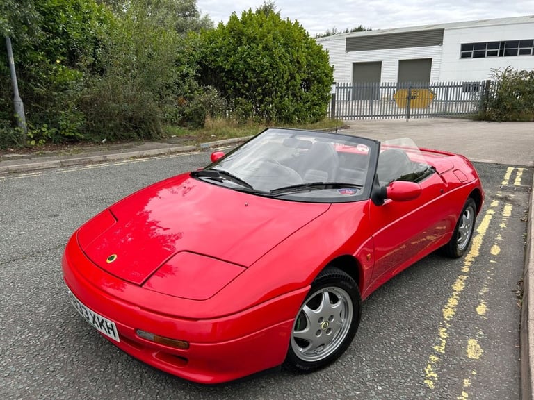 1990 Lotus Elan 1.6 2d 123 BHP-Fantastic Low Mileage Elan-5 Former Keepers-Supplied New By  Conve...