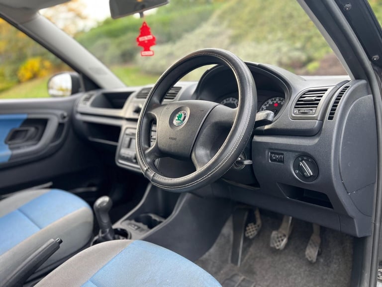 2008 Skoda Fabia 1.2 12V 1 5dr HATCHBACK PETROL Manual