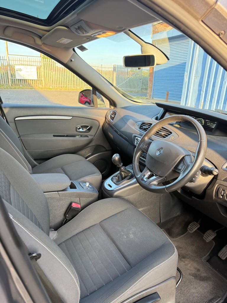 2015 Renault Scenic 1.5 dCi Limited Nav Euro 6 (s/s) 5dr MPV Diesel Manual