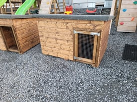 Heavy duty wooden dog kennels lift up lid side porch