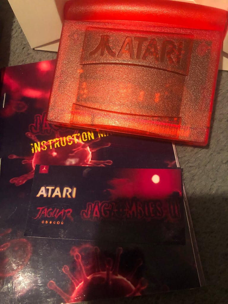 Atari Jaguar Jag zombies rare blood red shell 