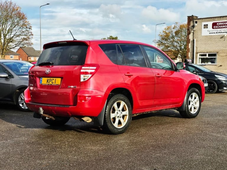 2010 Toyota RAV4 2.2 D-4D XT-R SUV 5dr Diesel Manual 4WD Euro 5 (150 ps) 12 MONTHS MOT ON SA ESTA...