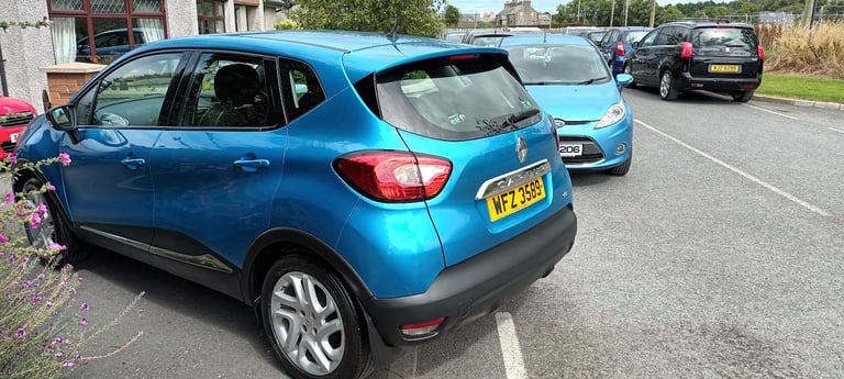 Renault, CAPTUR, Hatchback, 2015, Manual, 1461 (cc), 5 doors