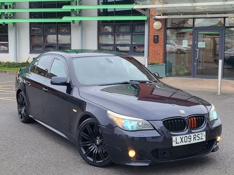 BMW, 5 SERIES, Saloon, 2009, Semi-Auto, 2993 (cc), 4 doors