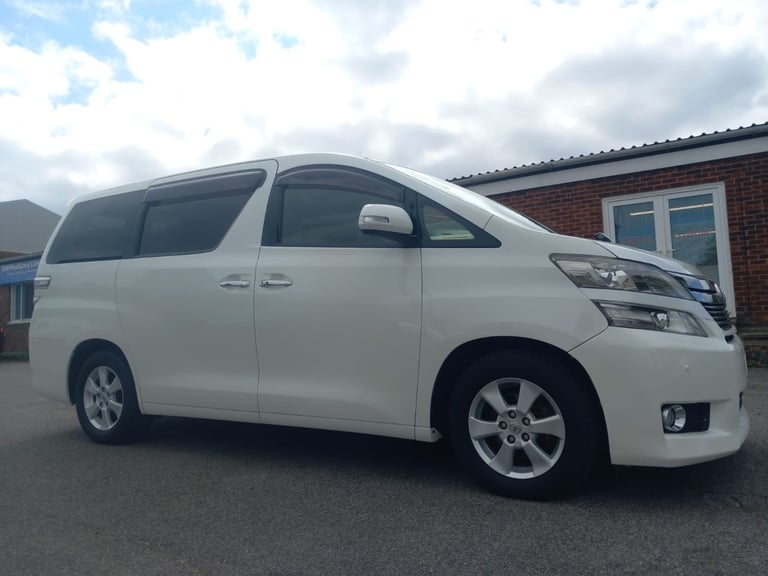 2012 Toyota Vellfire 2.4 Automatic Luxury People Carrier MPV Petrol Automatic