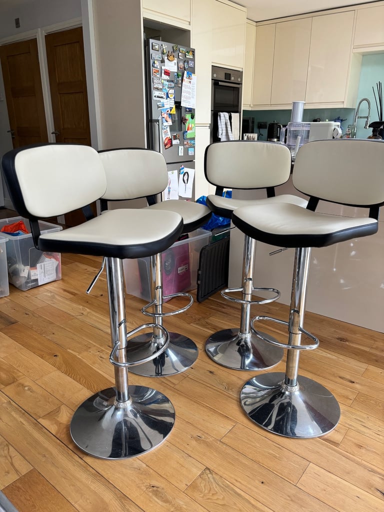 TRUCK furniture SUTTO HIGH STOOL スエード Truck Furniture