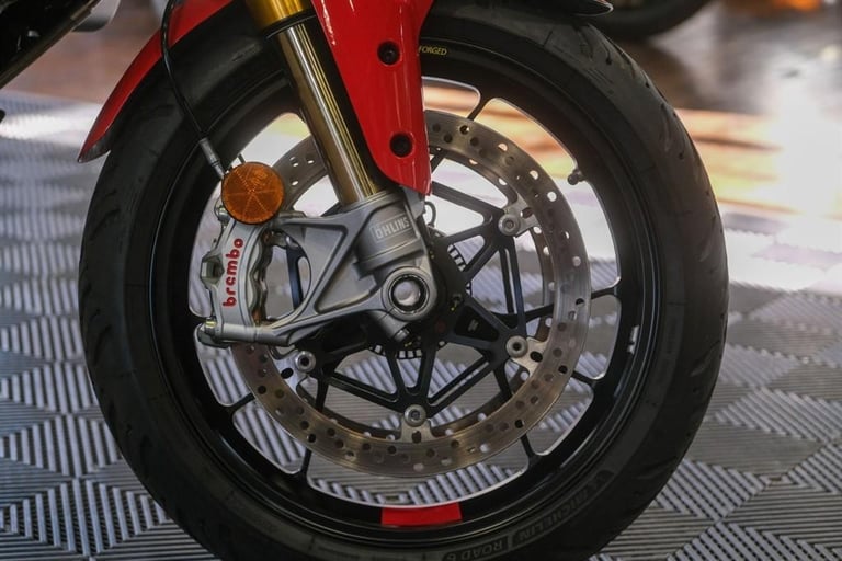 Ducati Multistrada V4 *Panniers - Stunning Example*