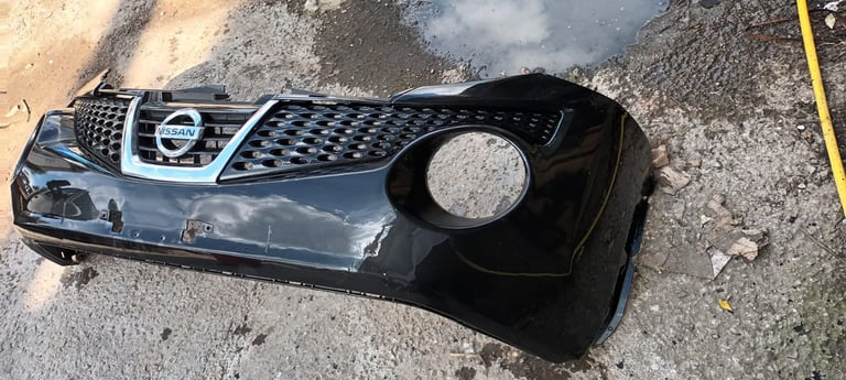 Nissan juke front bumper £160