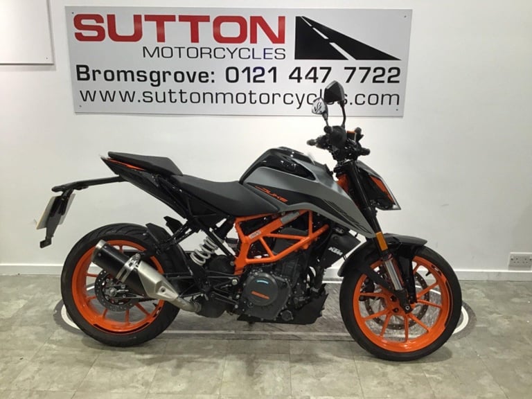 KTM 390 Duke 2023 low miles One owner.