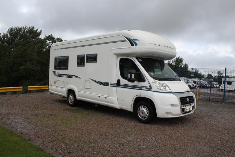 2009 "59" Plate Auto Trail Apache SE 634U Luxury 4 Berth Motorhome, Rear Lounge