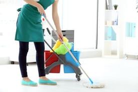 🎇�**PROFESSIONAL CLEANING SERVICES,END OF TENANCY,CARPET CLEANING,HOUSE CLEAN,OFFICE CLEAN,RELAIBLE