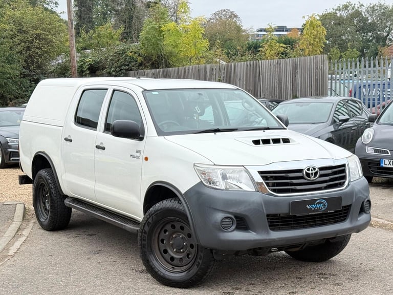 2013 Toyota Hilux 2.5 D-4D HL2 4WD Euro 5 4dr PICK UP Diesel Manual
