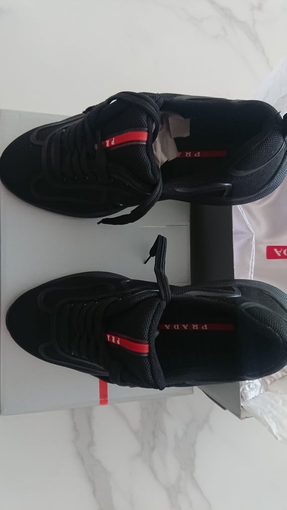 Prada, Dsquared2,Louis Vuitton,Dolce&Gabbana, 