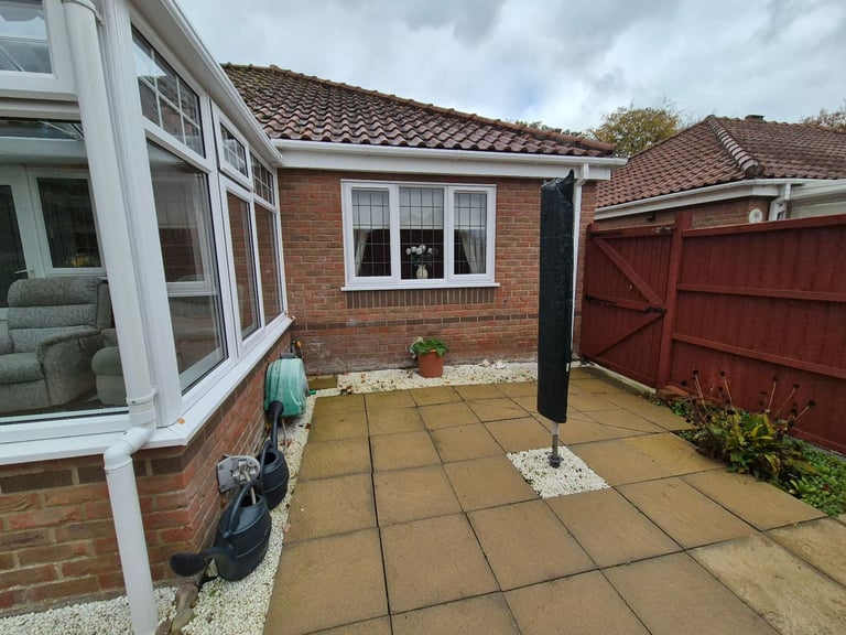 2 Bedroom semi detached Bungalow on the Norfolk Broads