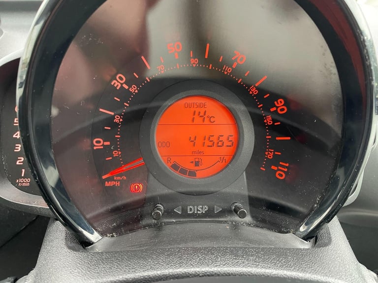  Toyota AYGO 1.0 VVT-i x-play Euro 5 5dr Euro 5 Petrol Manual