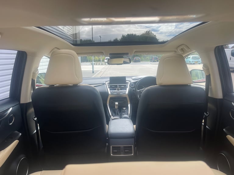 2017 Lexus NX 2.5 300h Premier SUV 5dr Petrol Hybrid E-CVT 4WD Euro 6 (s/s)