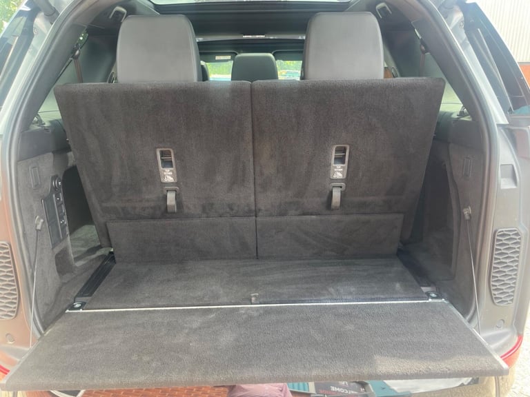 2020 Land Rover Discovery 3.0 SD V6 Landmark Edition Auto 4WD Euro 6 (s/s) 5dr ESTATE Diesel Auto...