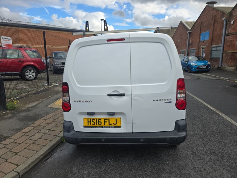 2016 Peugeot Partner 625 1.6 BlueHDi 75 Professional Van PANEL VAN Diesel Manual