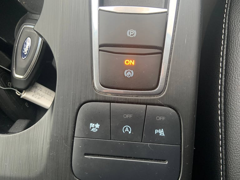 2022 Ford Kuga TITANIUM EDITION 2.0 ECOBLUE 190PS AWD AUTO Hatchback DIESEL Automatic