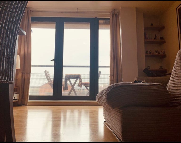 Central Liverpool 2 bed flat