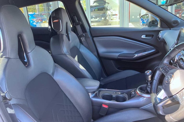  Nissan Juke 1.0 DiG-T 114 Tekna 5dr Petrol Manual