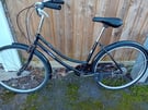 hybrid dutch style town bicycle with 6 twist gears drum rear brake