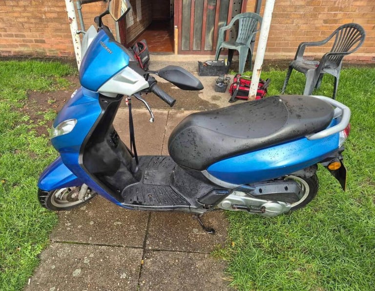 image for Peugeot, KISBEE, 2012, 49 (cc)