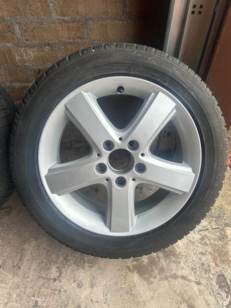 4 x Refurbished Mercedes 16 inch Alloy wheels with 2 x Dunlop + 2 x Avon 195 55 16 tyres (8mm)